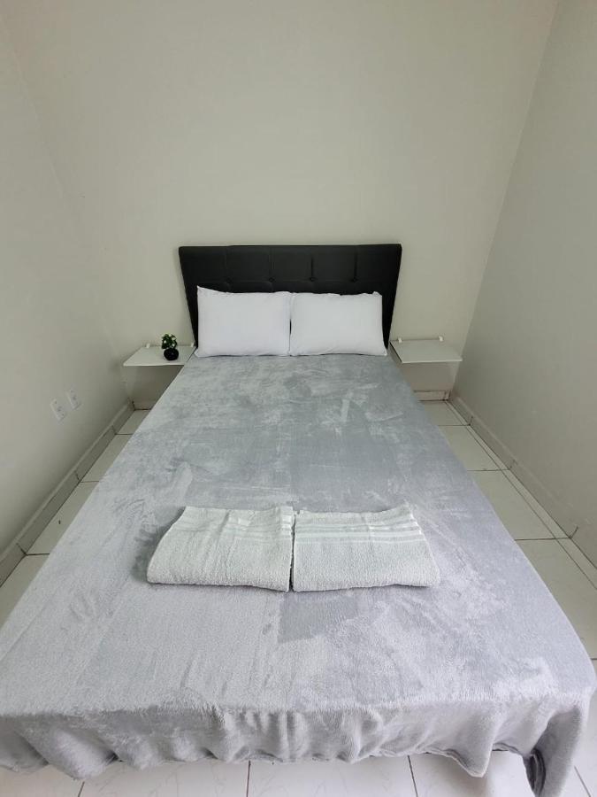 Sobrado 4 Amplo E Confortavel Em Condominio Corumba Exterior photo